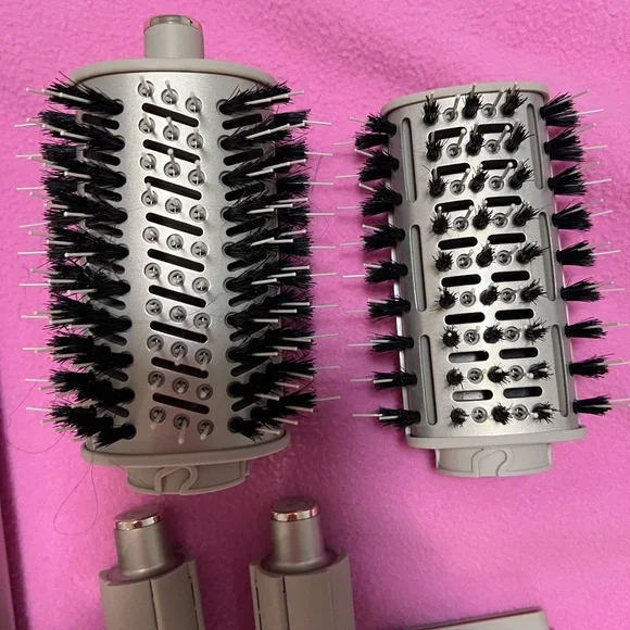 Shark Beauty
 
FlexStyle Air Styling & Drying System - Picture 3 of 6